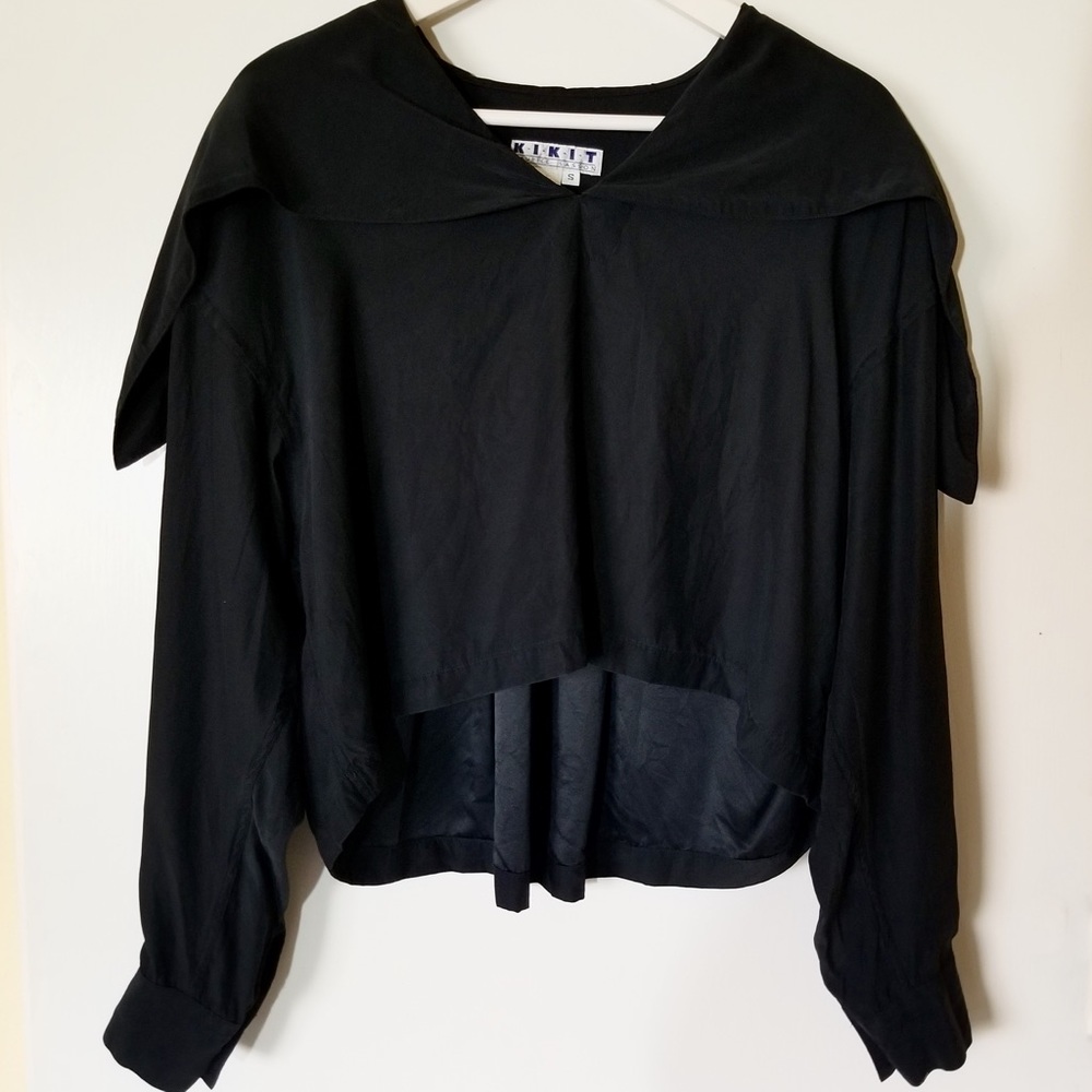 ❌SOLD❌ Vintage Silk Blouse 🥀